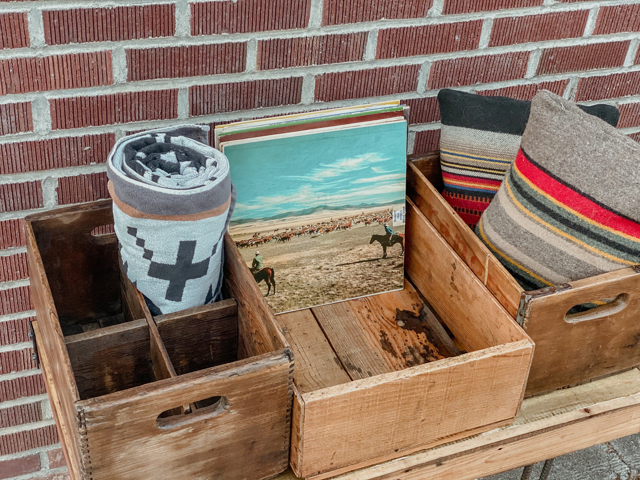 Soda Crate Entry Table